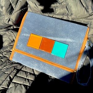 boutique wristlet clutch